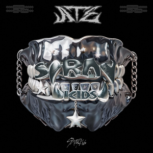 女生扒开腿让男生捅
